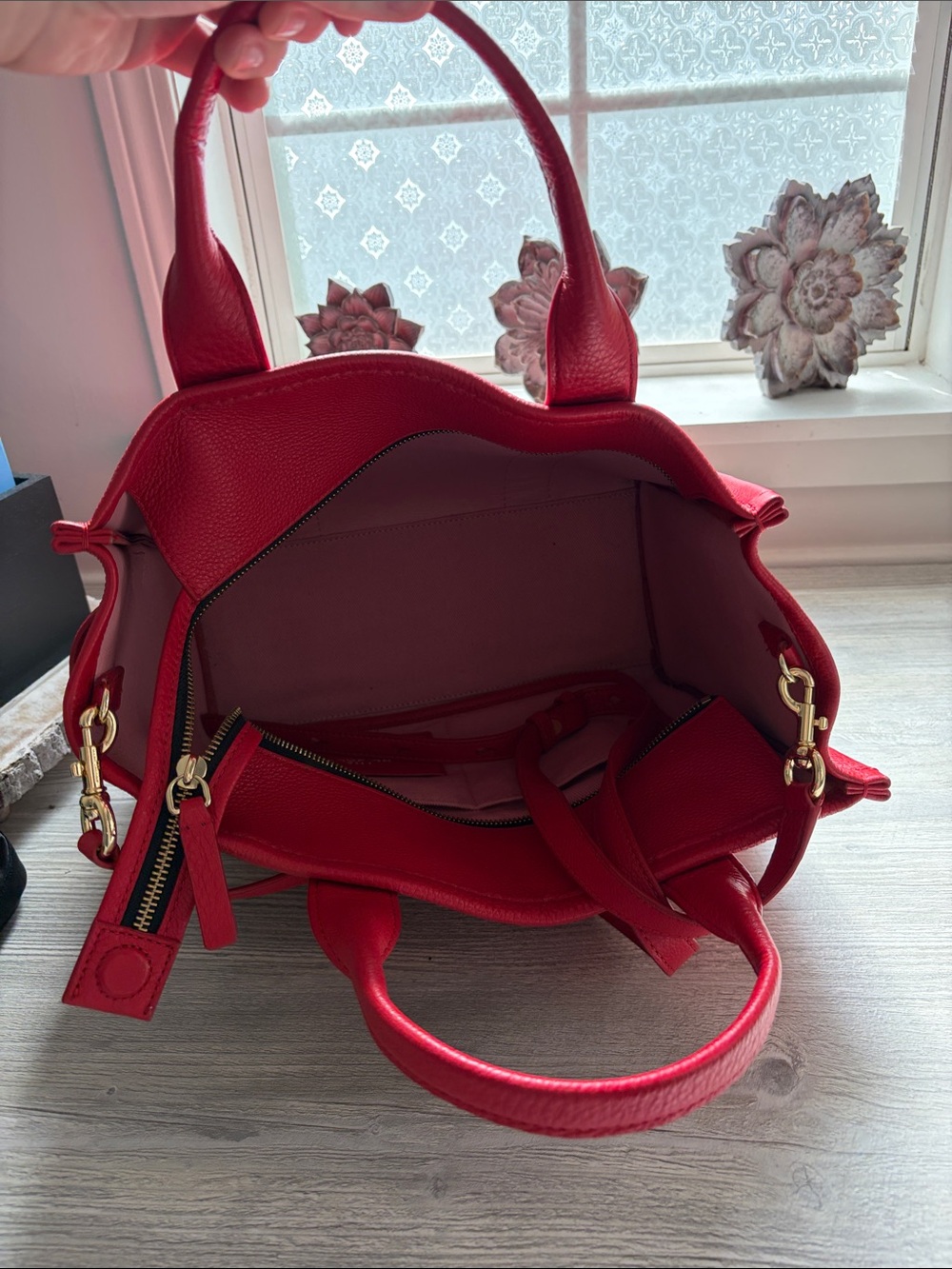 Marc Jacobs Red Leather 'The Tote Bag' Small Top-Handle Tote - Picture 6 of 7
